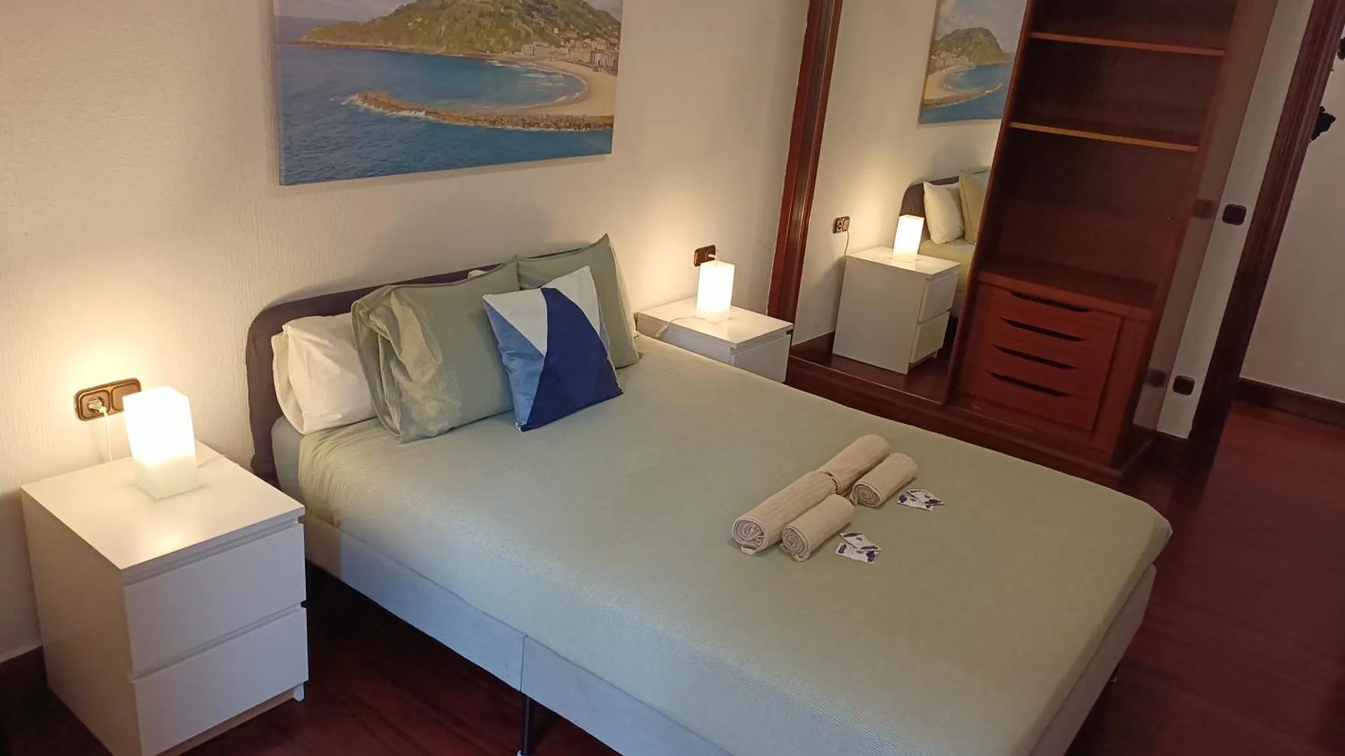 Homestay Casa Santa Barbara Apartment San Sebastian Spain